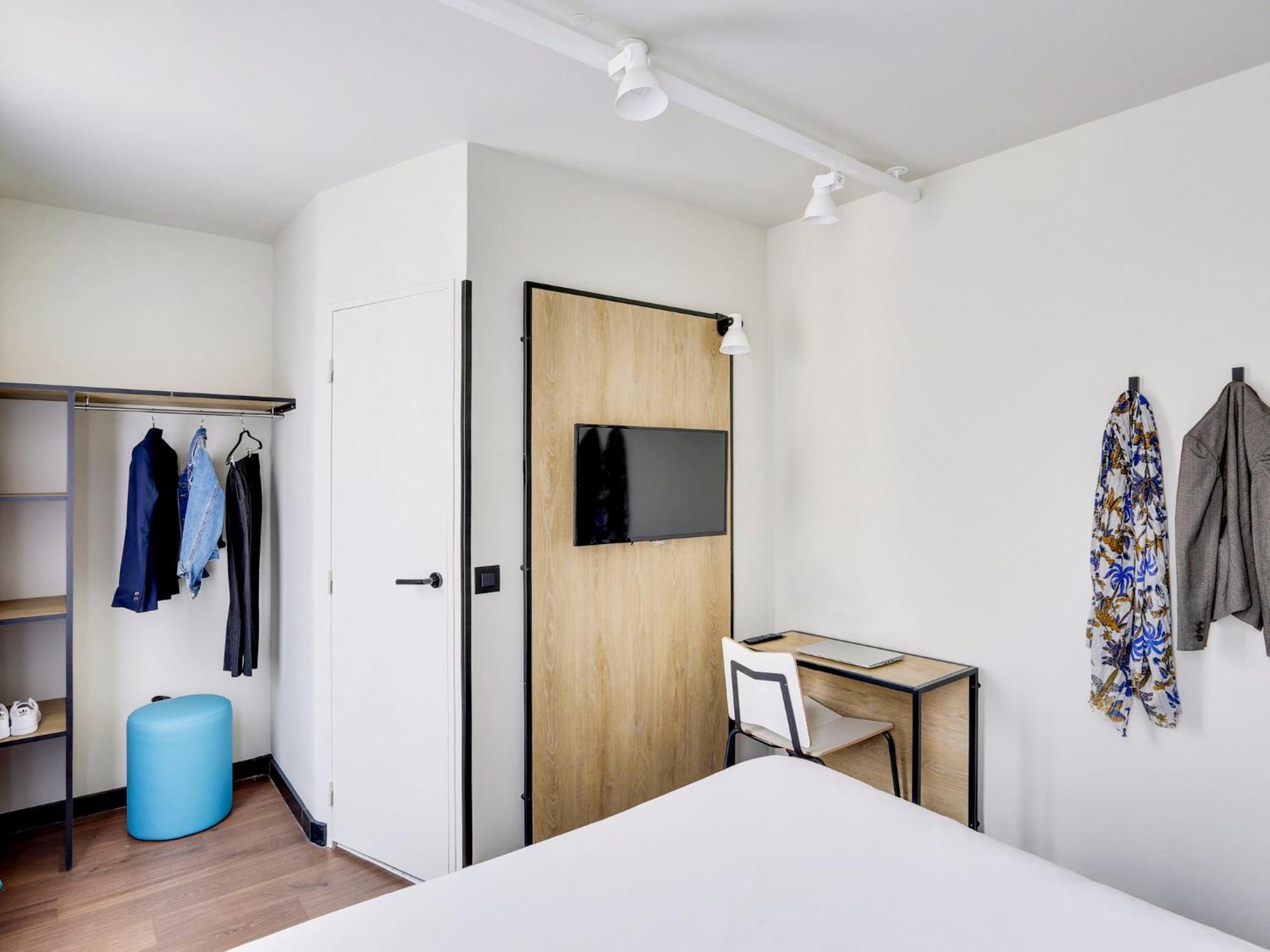 Ibis Levallois Perret Exteriör bild